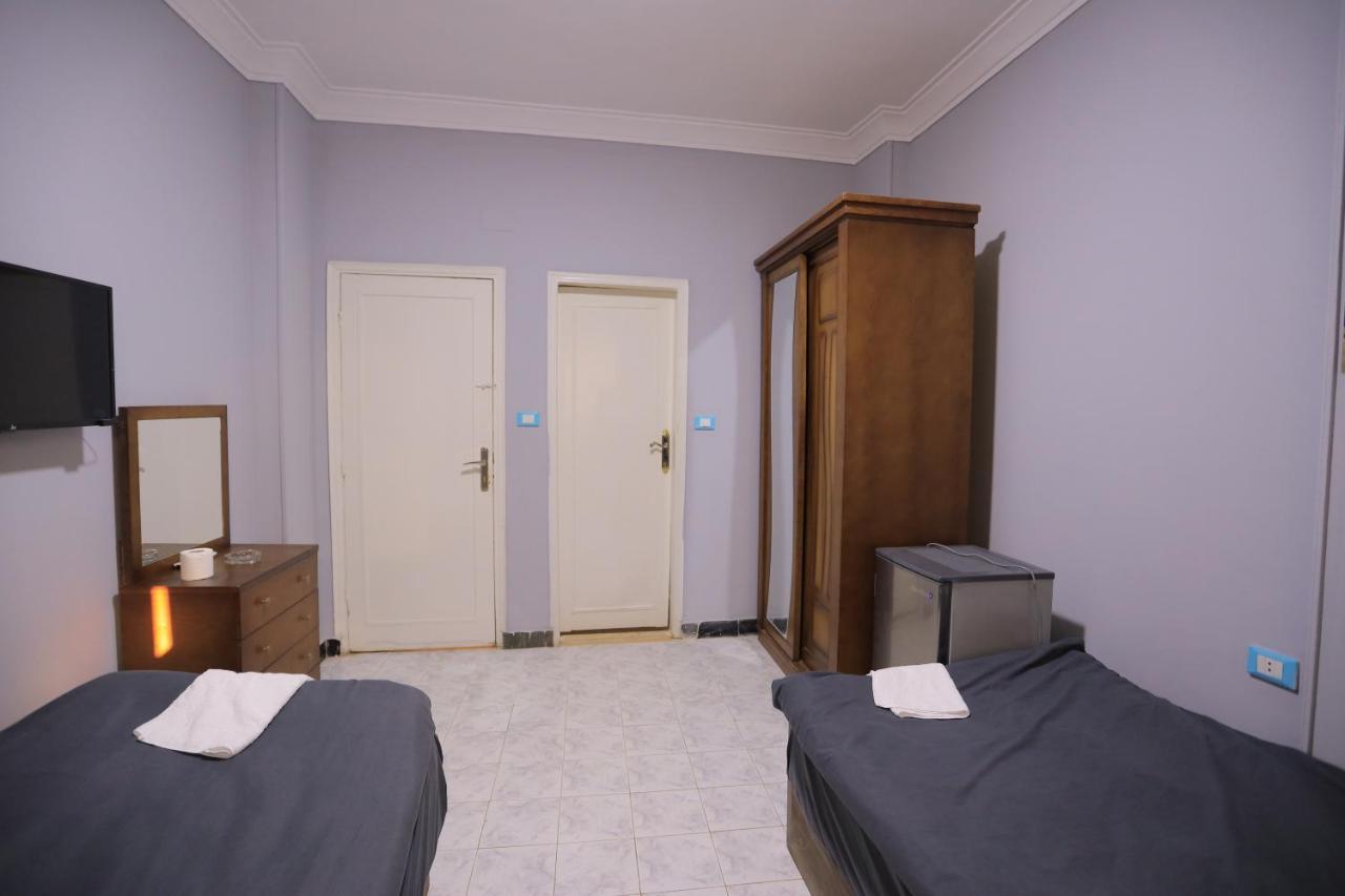 Bed and Breakfast Three Golden Pyramids Kairo Exterior foto